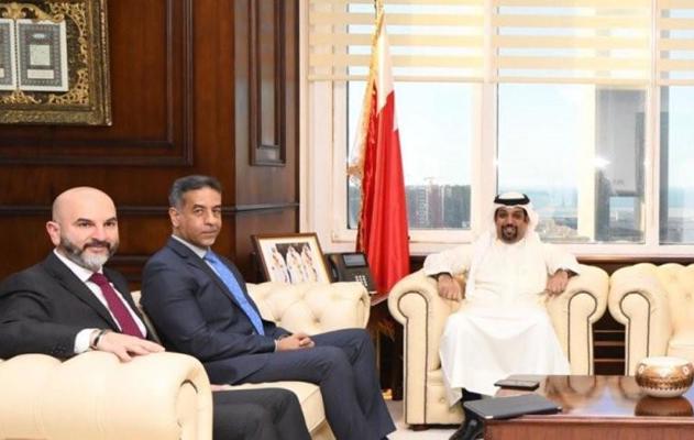 وزير المالية والاقتصاد الوطني يلتقي بوفد من ايرنست ويونغ